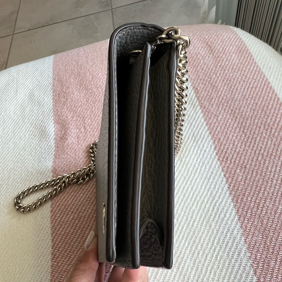 GUCCI TEXTURED CALFSKIN WOC - Picture 3 of 10